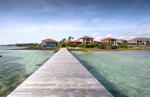Hôtel Le Cap Est Lagoon Resort & Spa 5*