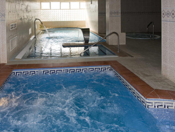 Hôtel Best Triton 4*